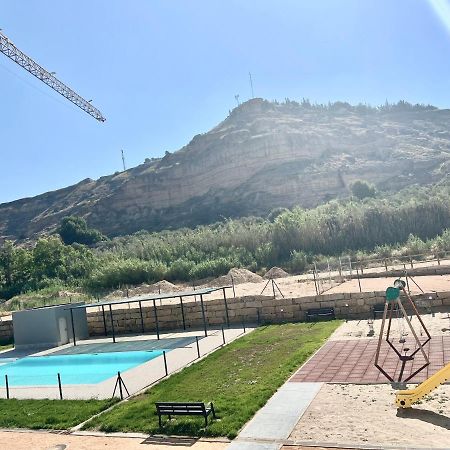 Precioso Piso Monzon Terraza, Parking,Piscina,Zona De Juegos Bagian luar foto