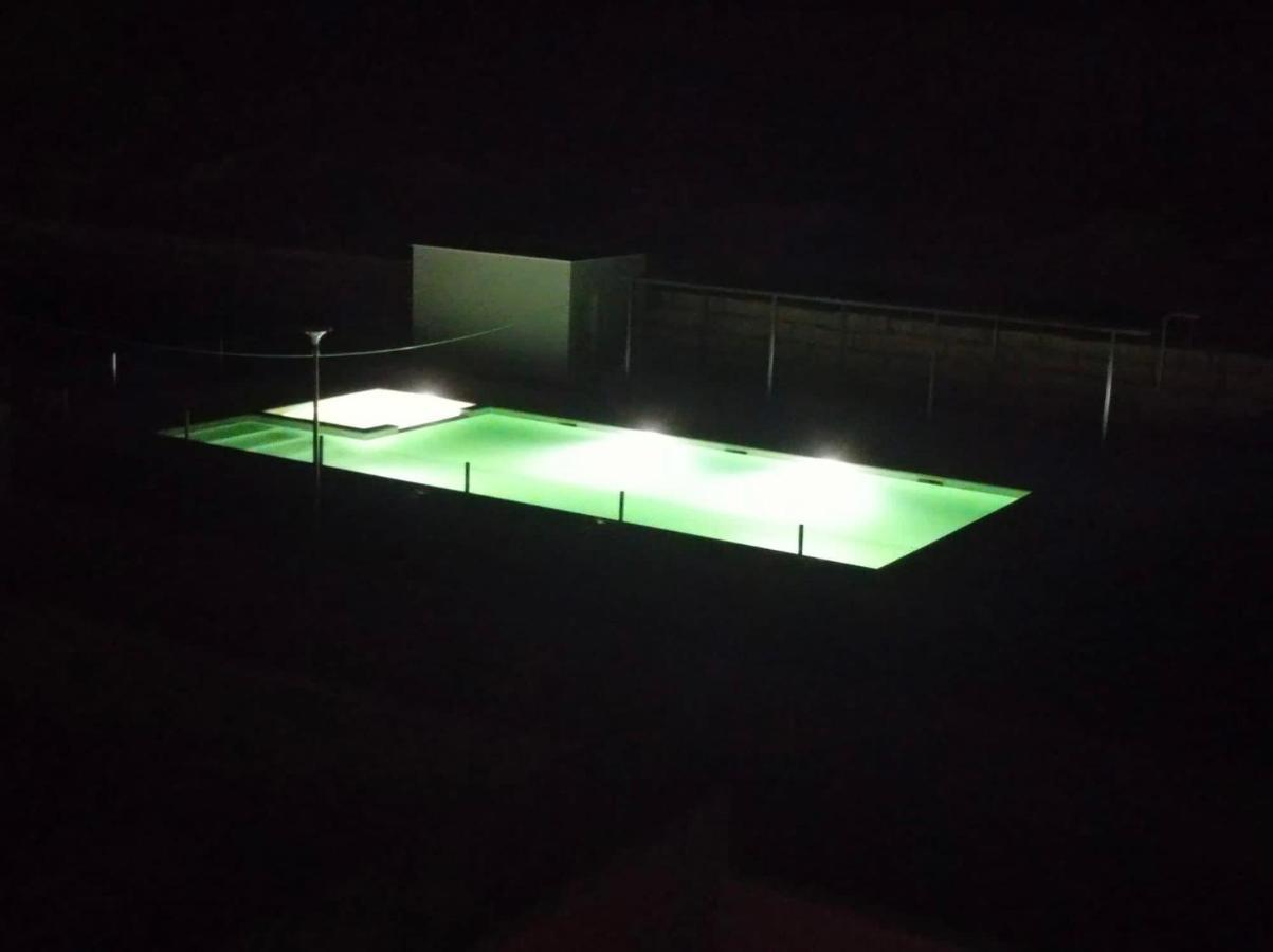 Precioso Piso Monzon Terraza, Parking,Piscina,Zona De Juegos Bagian luar foto